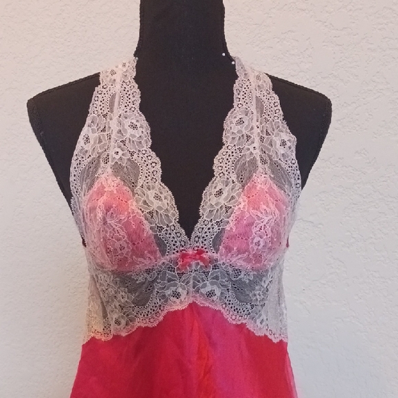 Victorias Secret Elegant Pink Lace Chemise - Picture 2 of 10